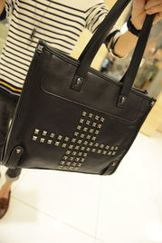 男包男手提包 精品商務公文包 鉚釘單肩包 背包電腦包男士包包