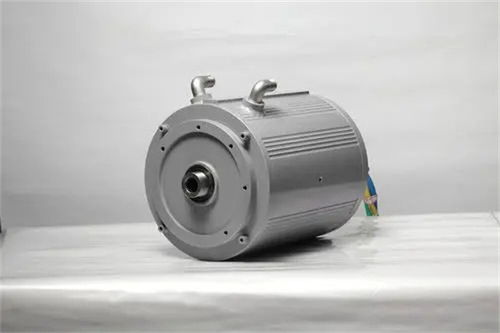 永磁同步電機(jī)與異步電機(jī) 核心區(qū)別與應(yīng)用解析